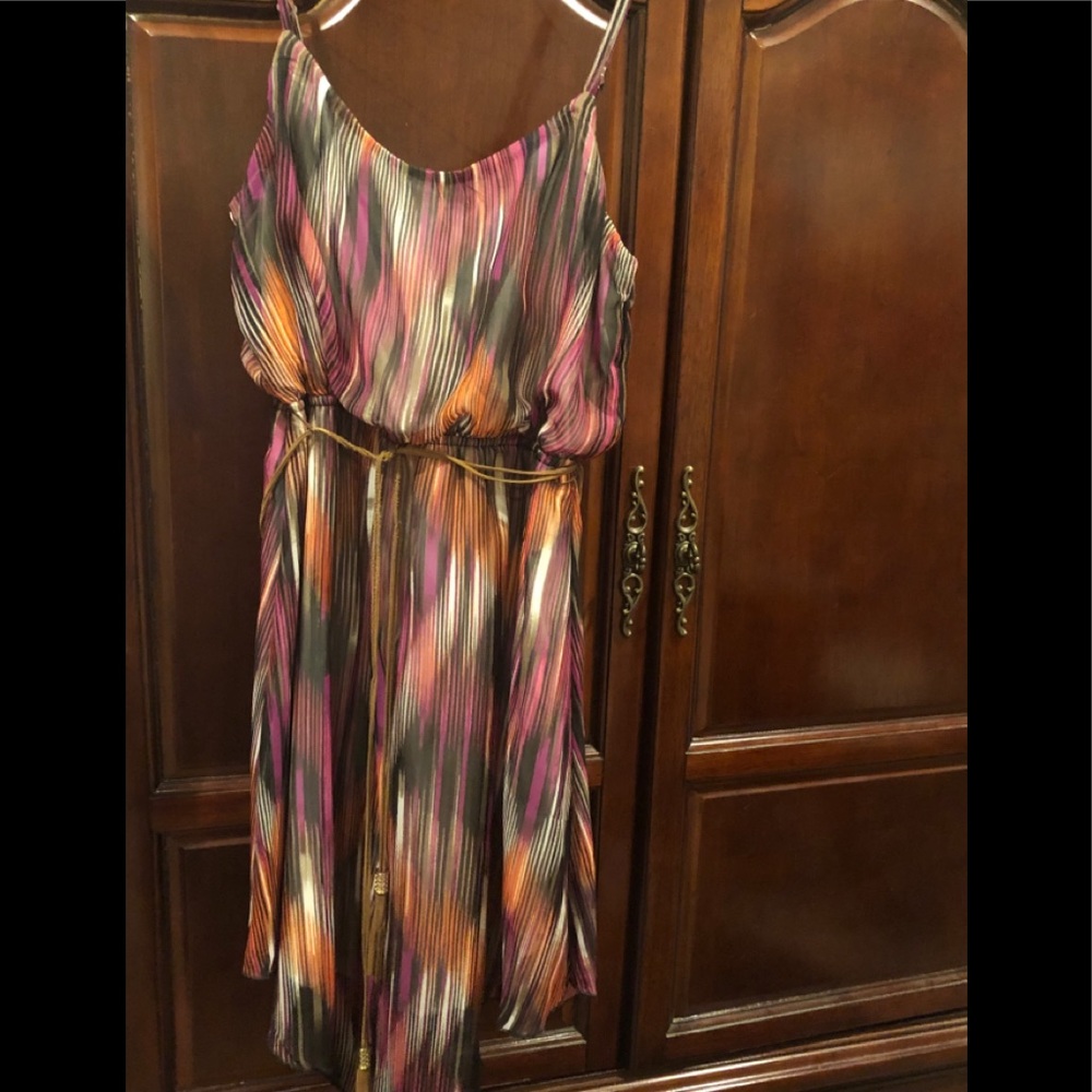 Multicolor dress with rope belt